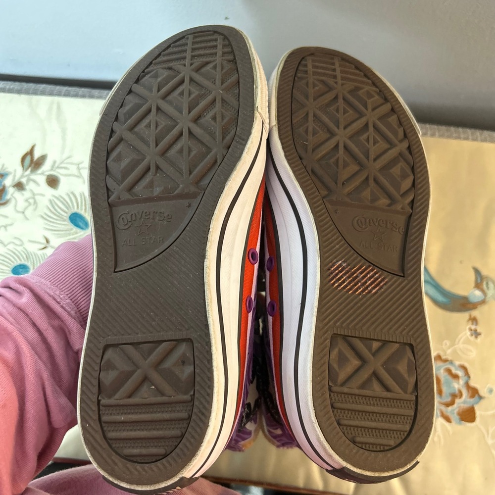 🔥 Converse x Wonka Collab – Rare Limited Ed.  Women's 6.5 / Men's 5-5.5 A08151C - Picture 6 of 8